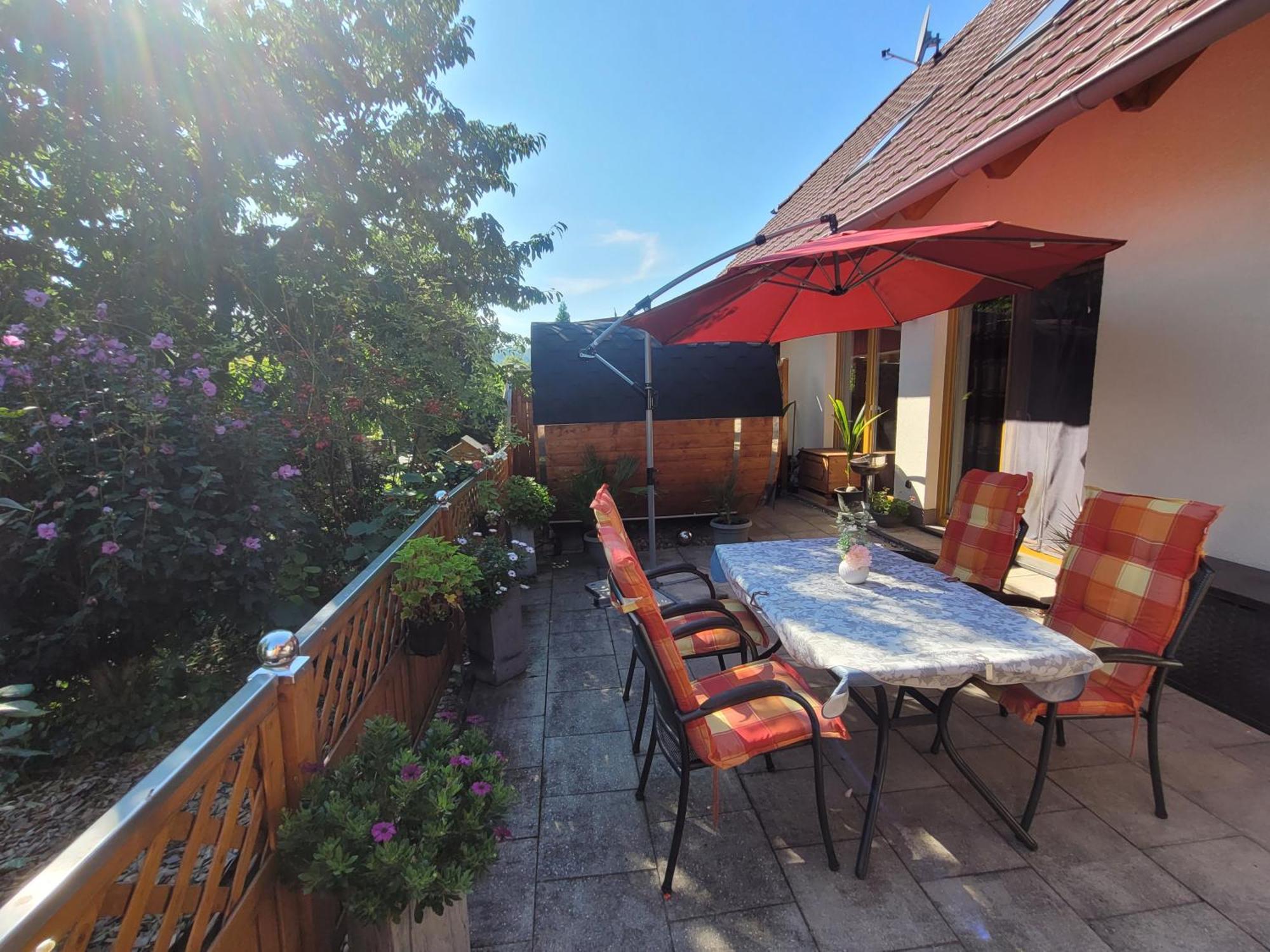 Ferienwohnung Halle Хале Екстериор снимка